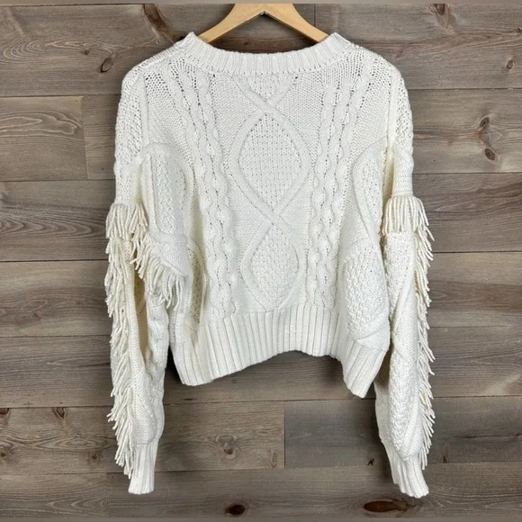 Revolve Line & Dot White Chunky Cable Knit Sweater Fringe Round Neck Sz XS or S - Picture 3 of 9